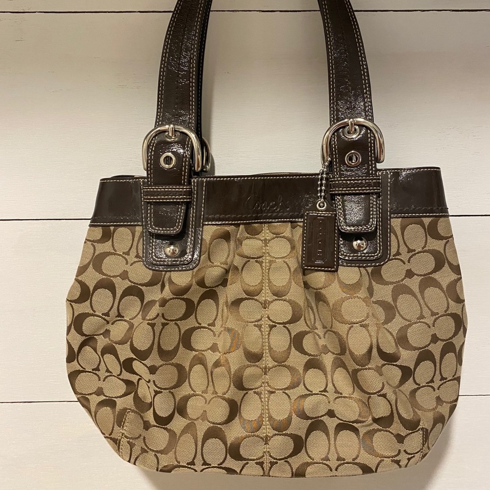 Coach Shoulder Bag